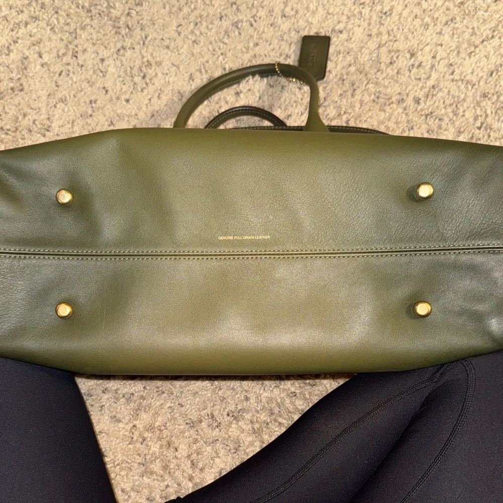 Coach Empire Carryall 40 - Picture 4 of 12